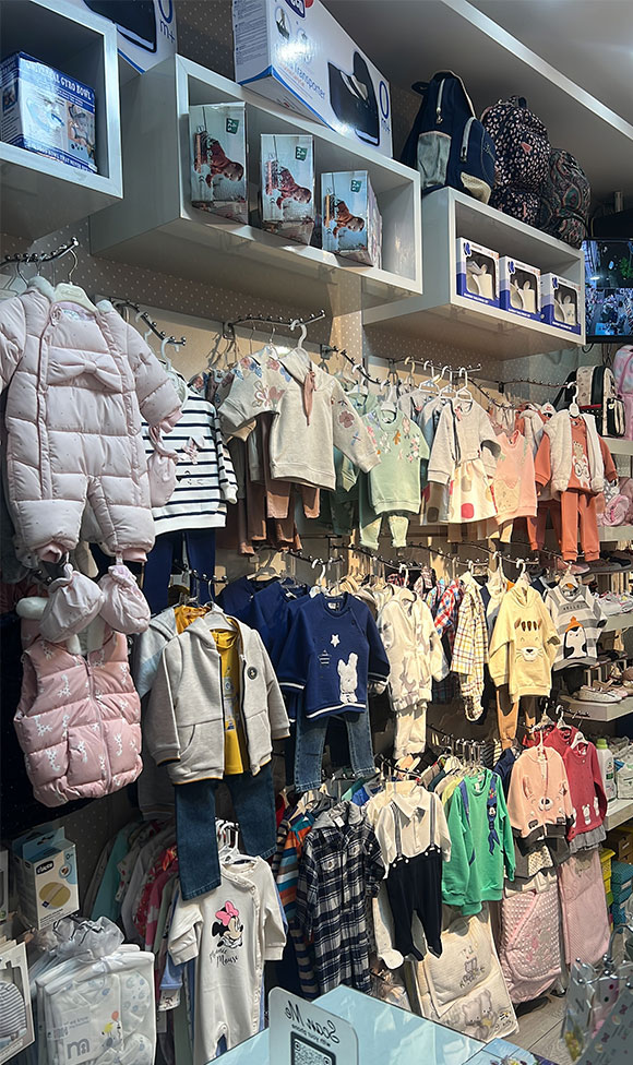 Fantasy Boutique Store 1 نمای فروشگاه بوتیک فانتزی